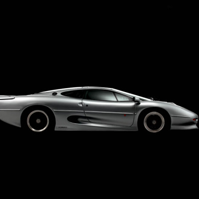 Jaguar XJ220