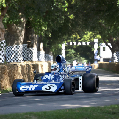 Jackie Stewart-in-Tyrrell 003